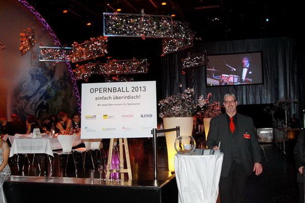 Opernball   336.jpg